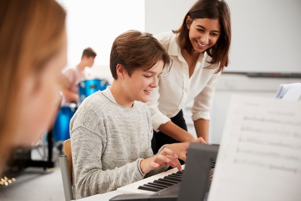 Hình ảnh lớp piano tại Artona Piano